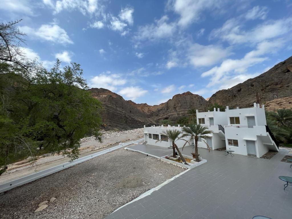 Wadi Al Arbeieen Resort Firq Luaran gambar